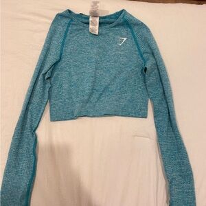 Gym shark crop top